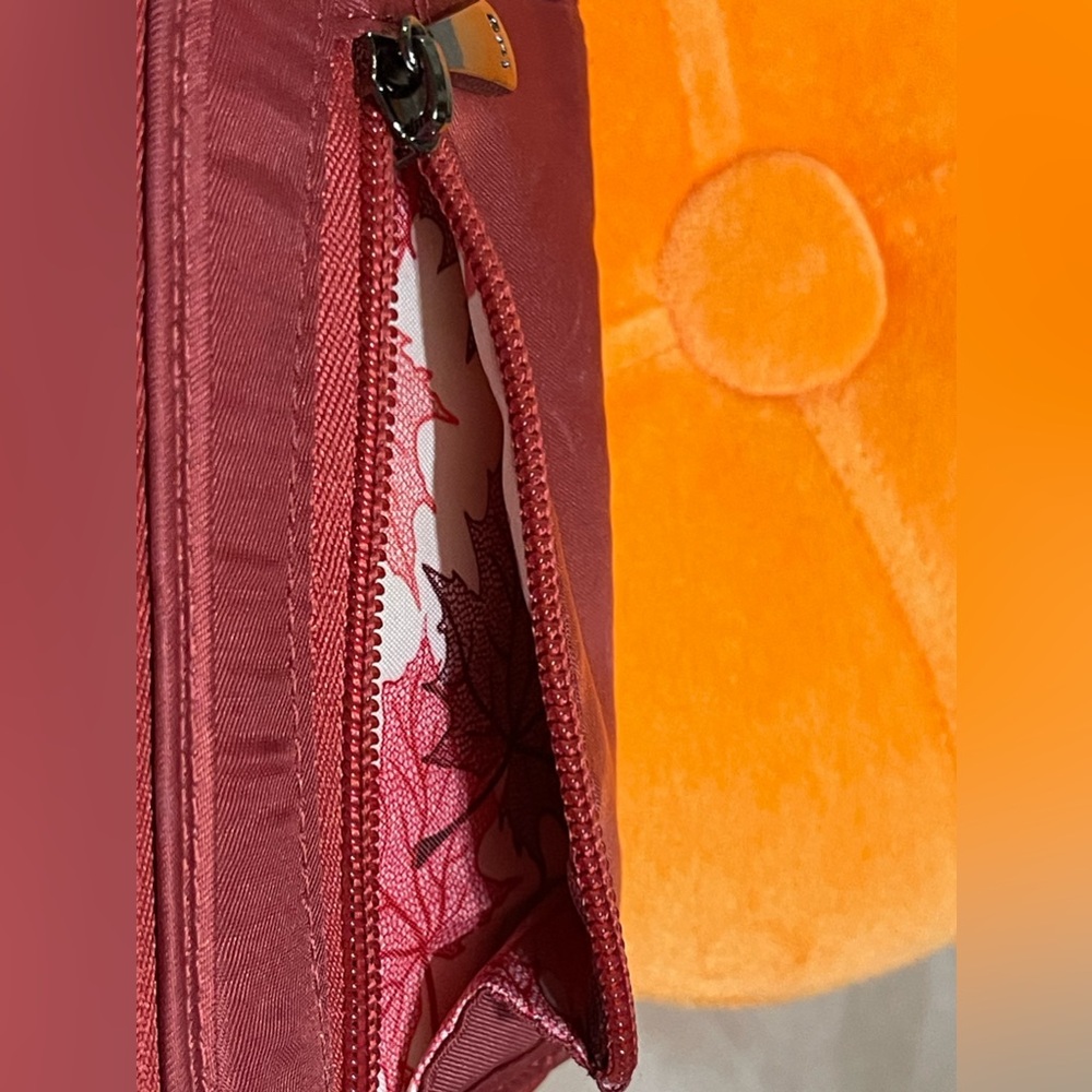 Lug Rodeo Wallet - Picture 7 of 10